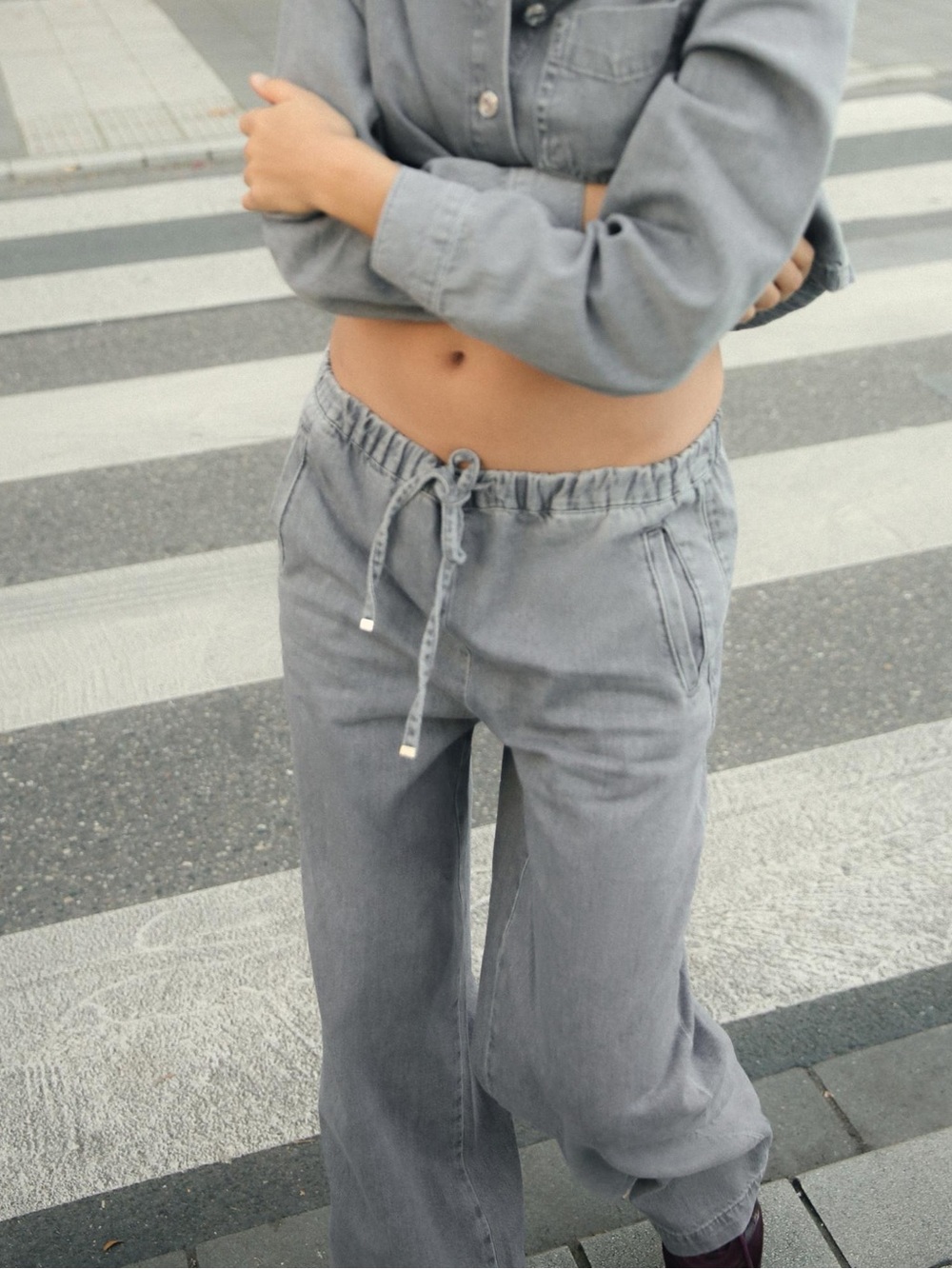 Zara Gray Wide Leg Low Rise Drawstring Jeans Size Large